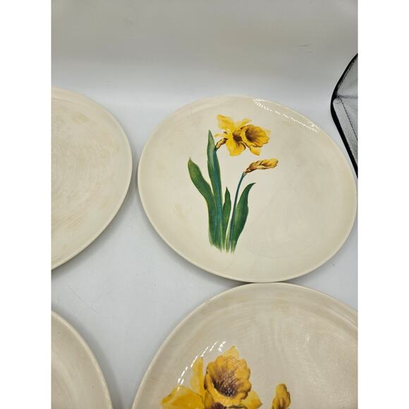 Jonquil by Universal Set of‎ 4 Luncheon Plates White Body, Yellow Flower & Bud - Picture 2 of 11